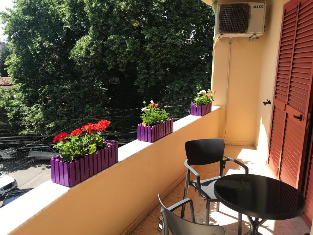 Maison Centre Shkoder Exterior photo